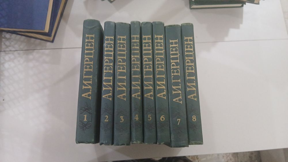 Продам подписные издания