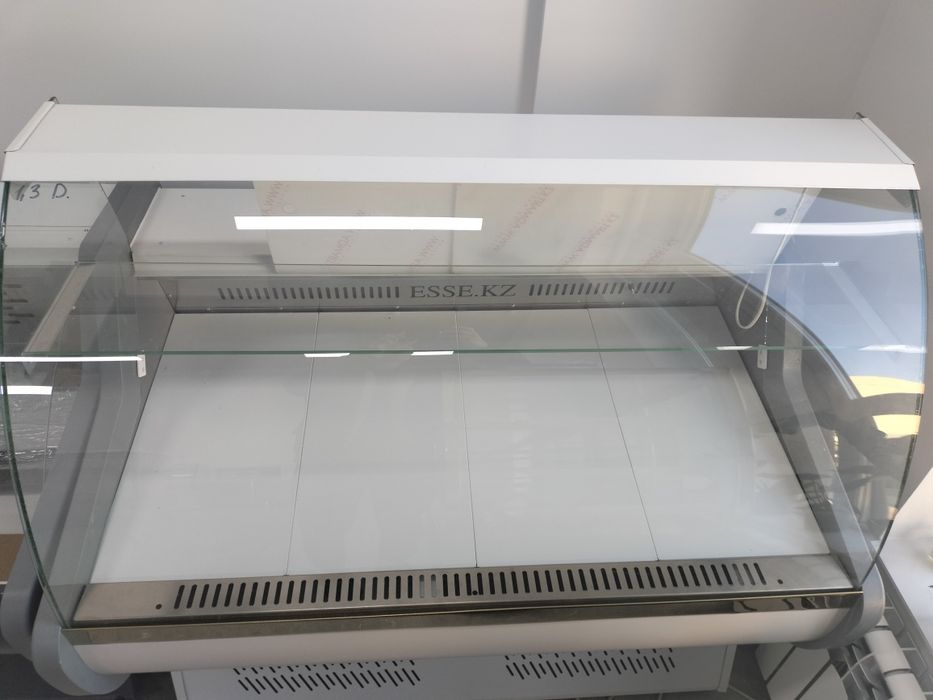 Кондитерский холодильник