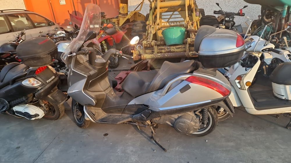 Априлия Атлантик(Аprilia Atlantic )200,500  на части