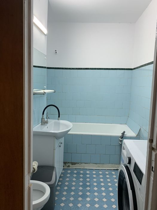 Inchiriez apartament doua camere
