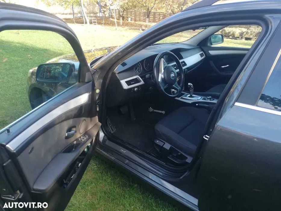 BMW Seria 5 520d, E61, facelift