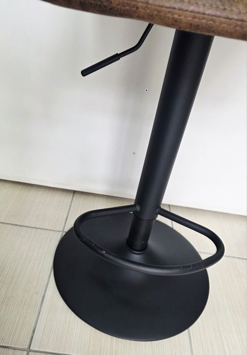 Бар стол / Стол тип щъркел