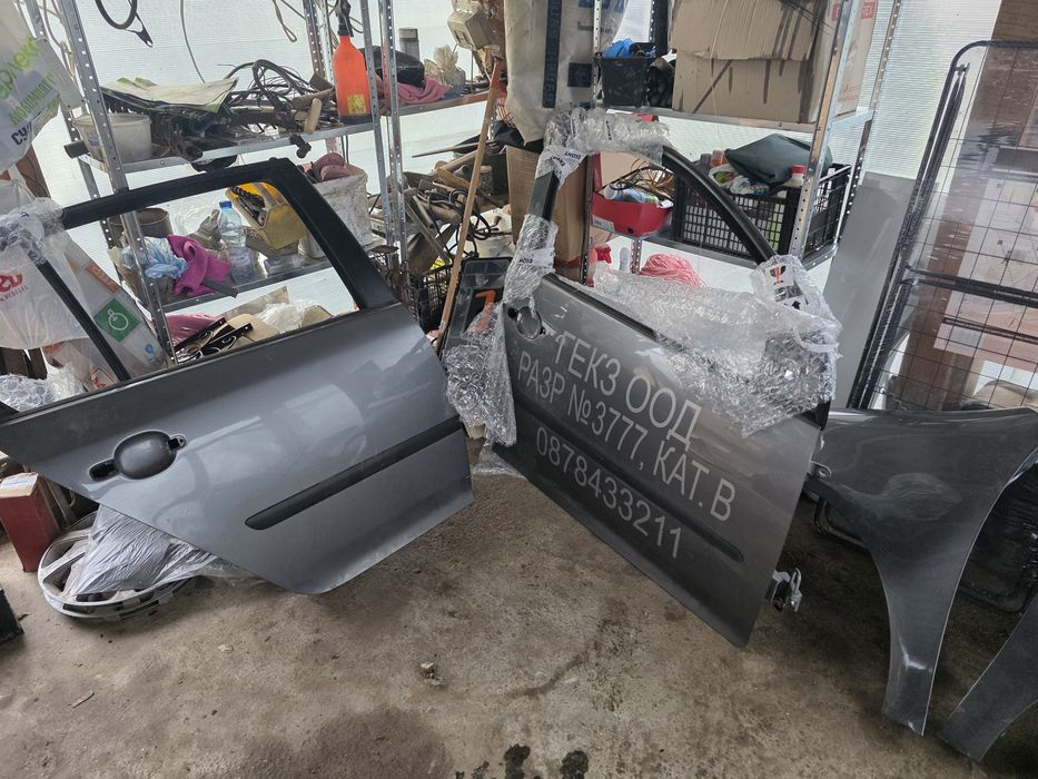 Golf 5 GTI  2.0 TFSI за части