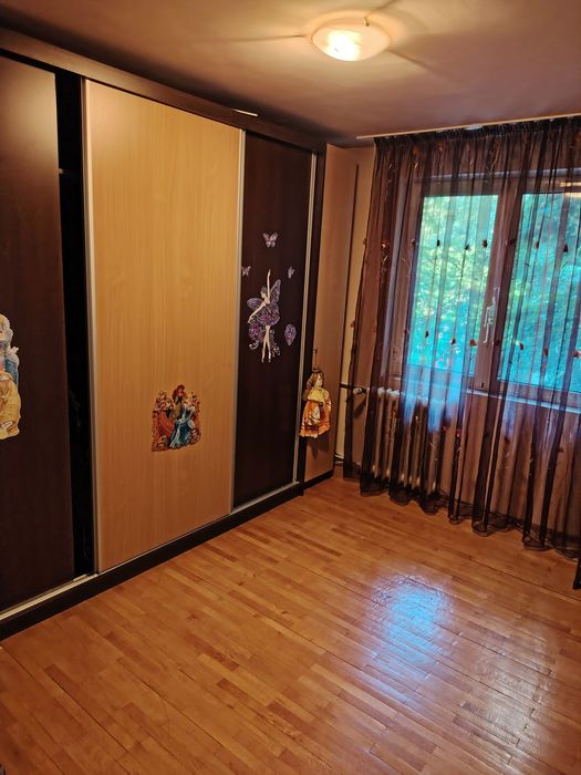 Apartament Teiul Doamnei