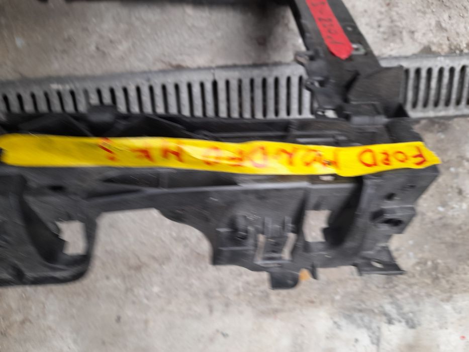 Преден панел очиларка форд мондео мк 3 Ford Mondeo Mk3