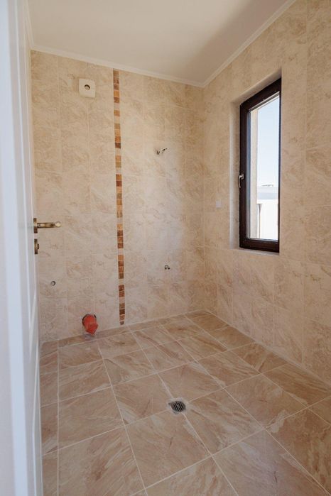 Продава се Къща в Бургас, Сарафово - 165 кв.м за 1940 €/кв.м - Снимка #5