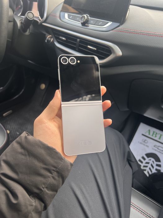 Samsung z filp 6 (12/256)