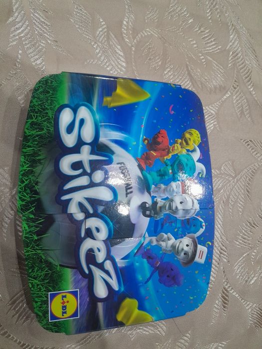 Stekeez, Jucări pentru copii