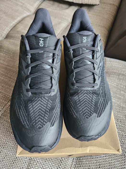 Hoka Challenger 8 GTX, Nike Vomero 18, N45
