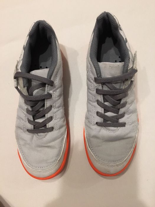 Стоножки/ Футболни маратонки Kipsta от Декатлон 34 н