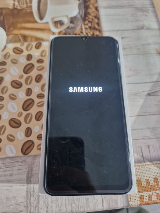 Vnd samsung a50 funcțional ân stare bună