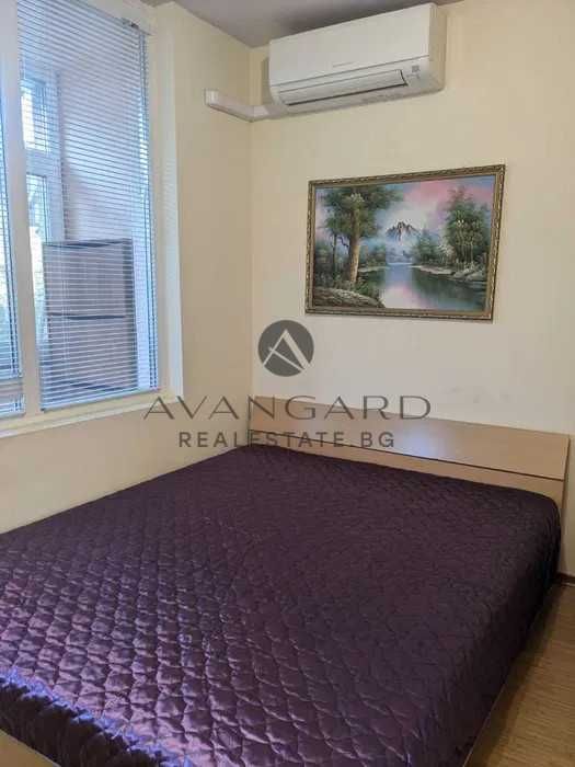 Продава се Четиристаен апартамент в Пловдив, Кючук Париж - 100 кв.м за 1970 €/кв.м - Снимка #4