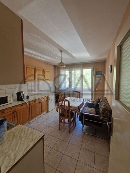 Продава се Тристаен апартамент в София, Разсадника - 115 кв.м за 2144 €/кв.м - Снимка #3
