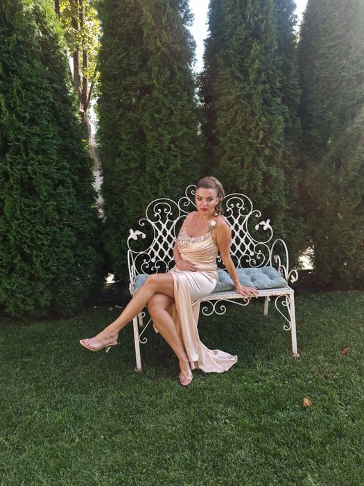Rochie de nunta si extensii de par CADOU