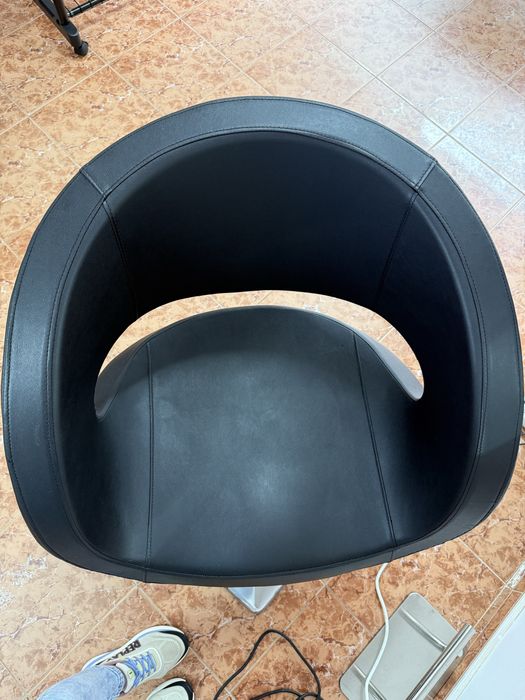 Малък бял шкаф, рафт, етажерка