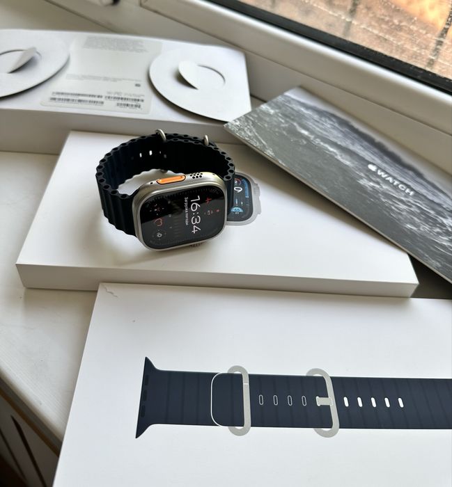 Apple iWatch Ultra(2) Natural Titanium 49mm