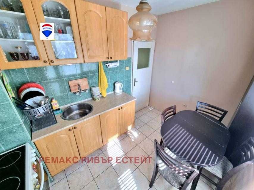 Продава се Двустаен апартамент в Русе, Родина 1 - 64 кв.м за 1368 €/кв.м - Снимка #6