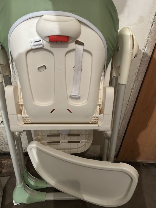 Продам стульчик для кормления