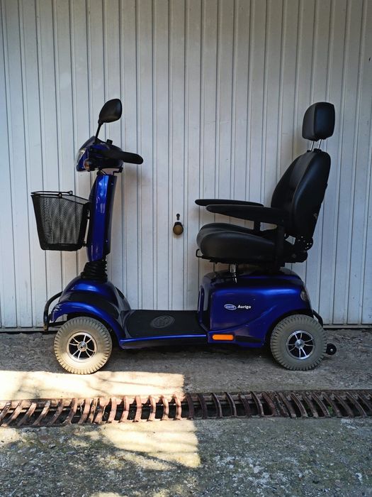 Scaun carut carucior scuter tricicleta electric dizabilitati handicap