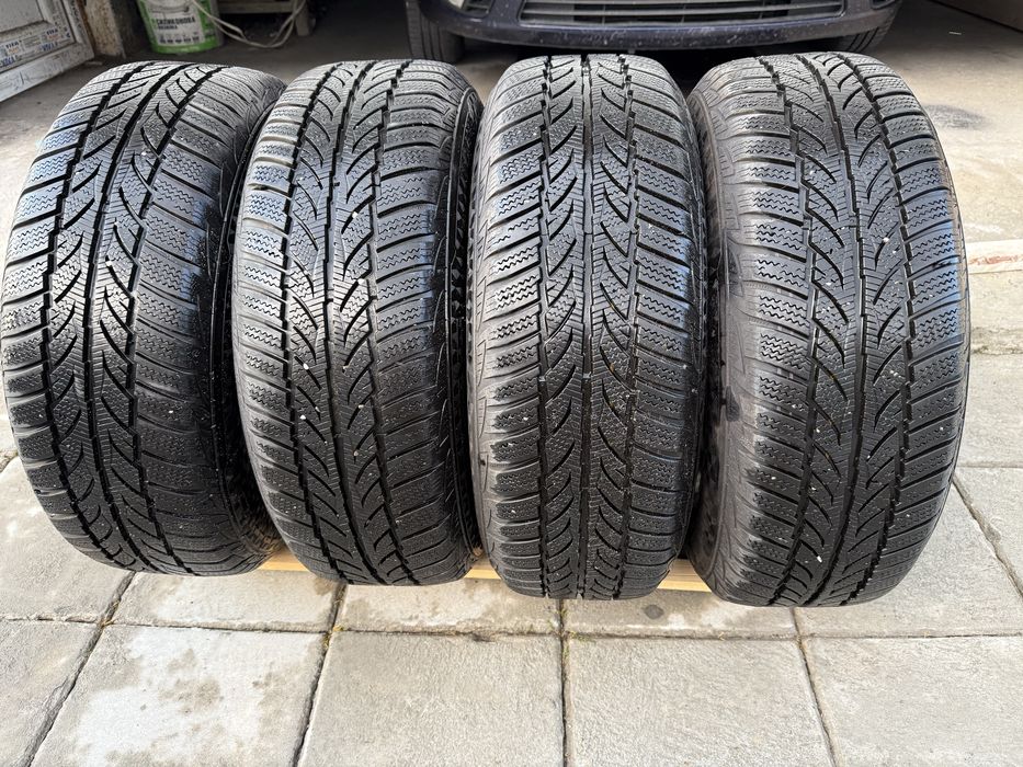 Гуми с джанти  195/65 R15 +болтове 20броя
