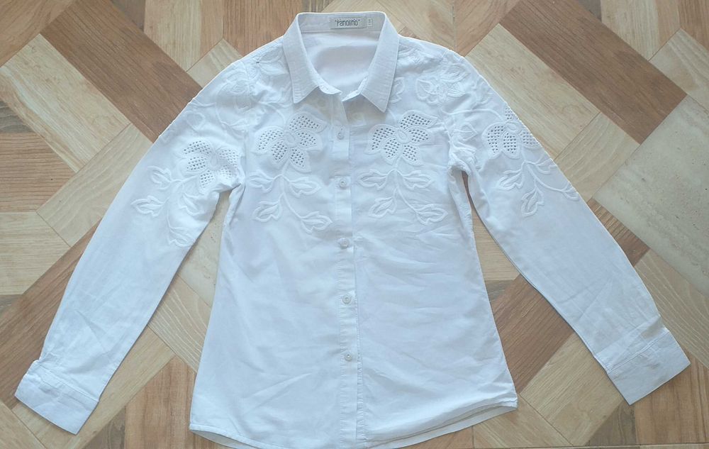 Школьная одежда для девочки б/у р.134