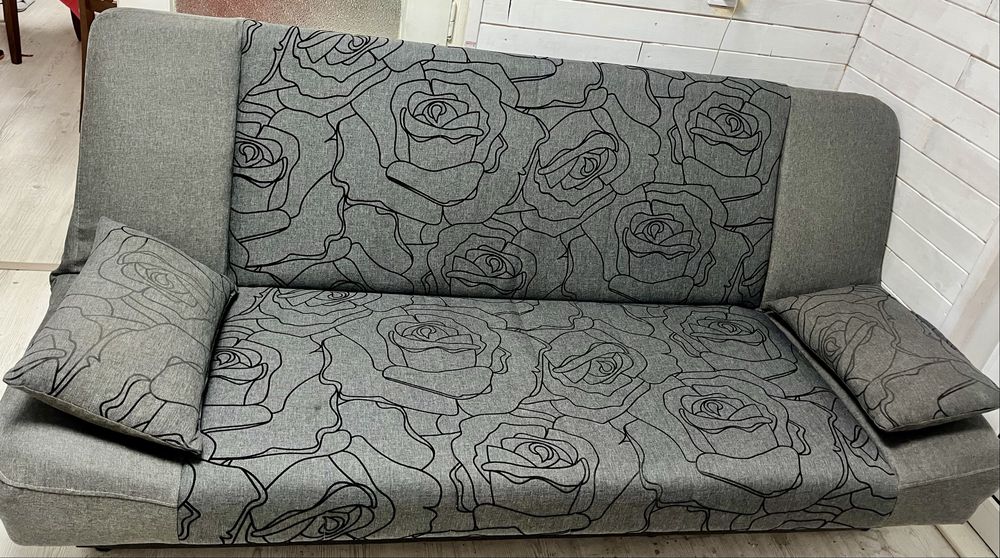 Клик-клак диван / click-clack sofa