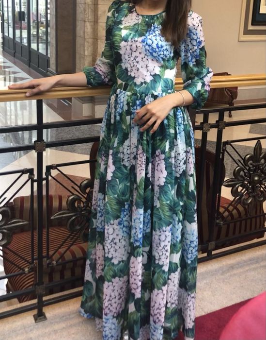 Шикарное шифоновое платье под D&G