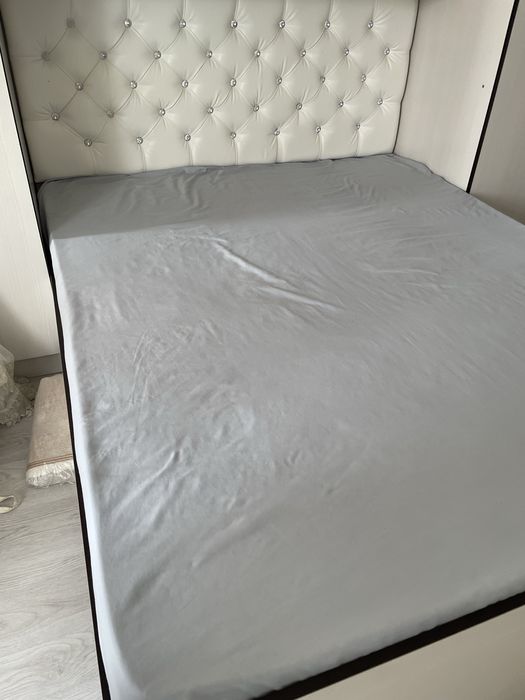 2 спальный кроват сатылады срочно