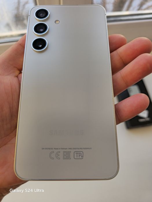 Samsung s24 8/256гб