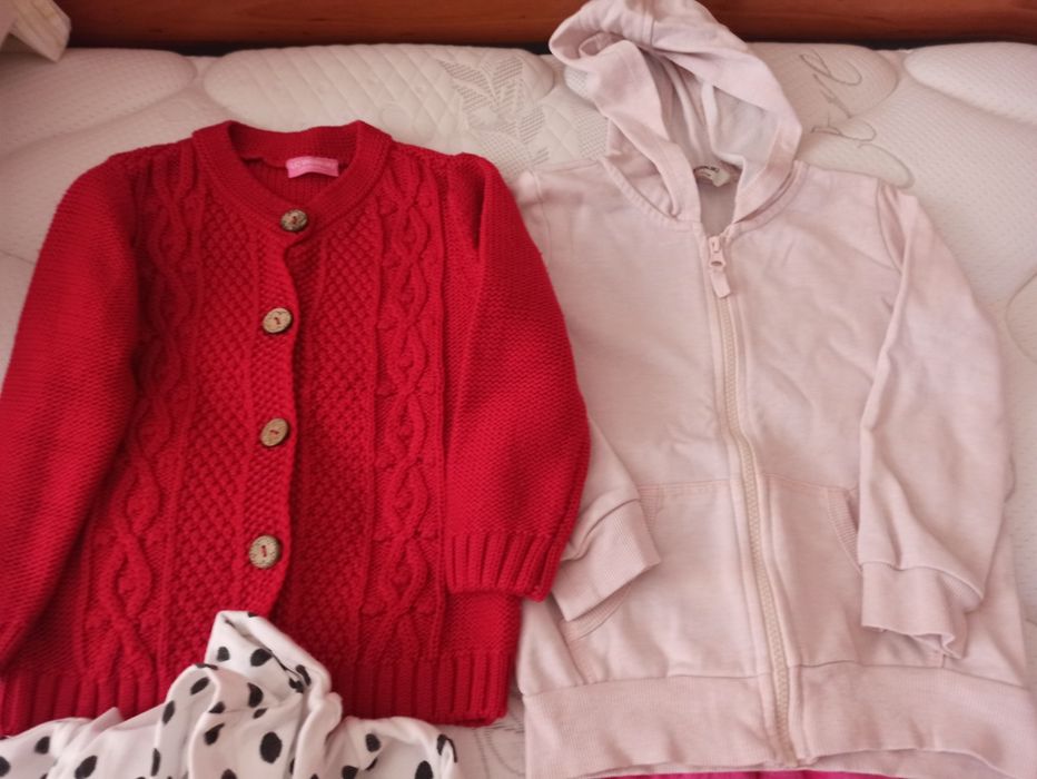 Джинсово клинче със суитшър LCW+суитшър H&M, жилетка LCW