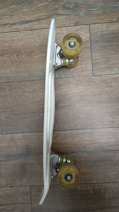 Продам пениборд с ручкой