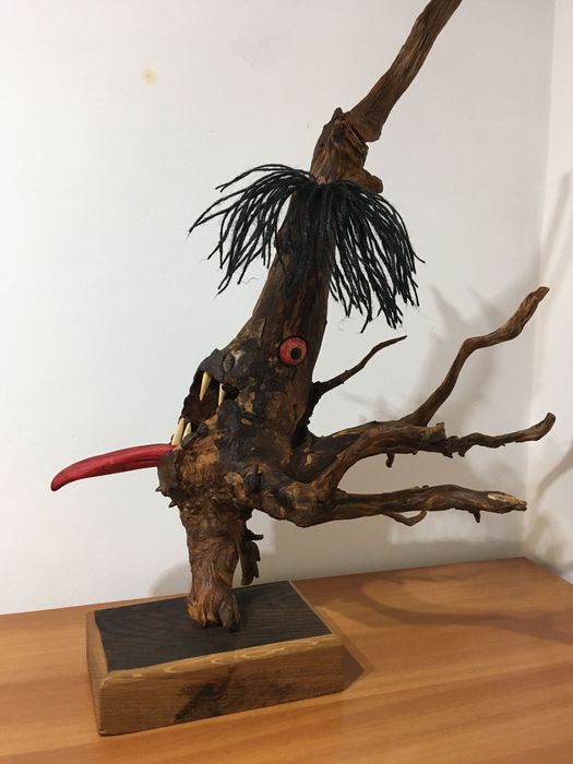 Figurină de vanzare