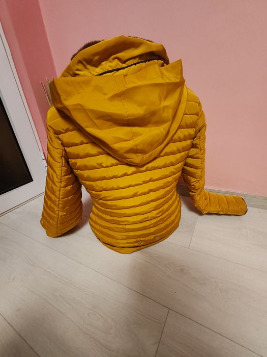 Geaca de iarna Zara Basic cu puf