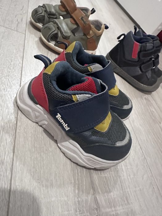 Обувь 3 пары за 5000 тенге