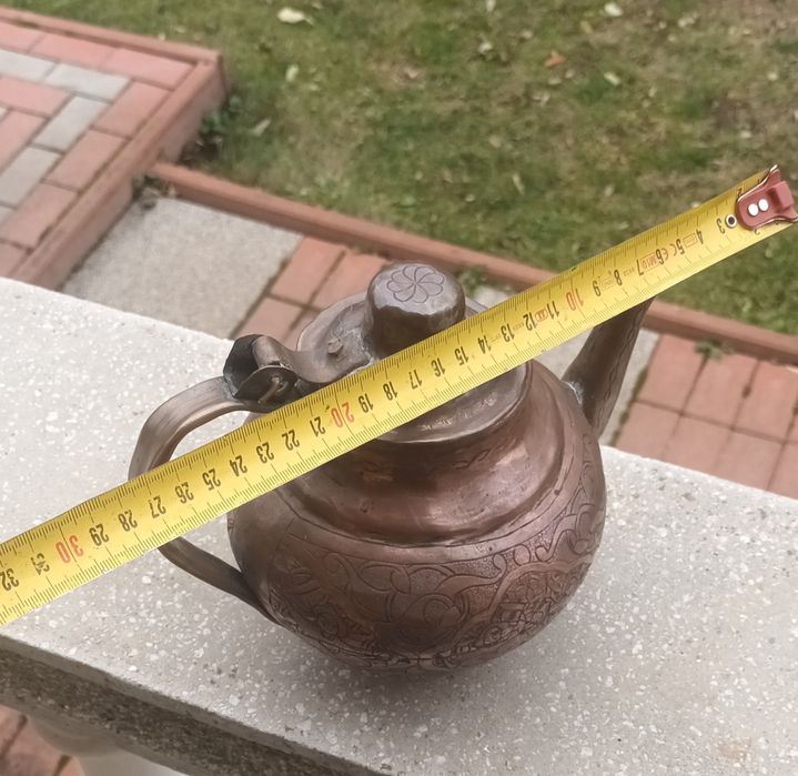 Ceainic vechi din Cupru