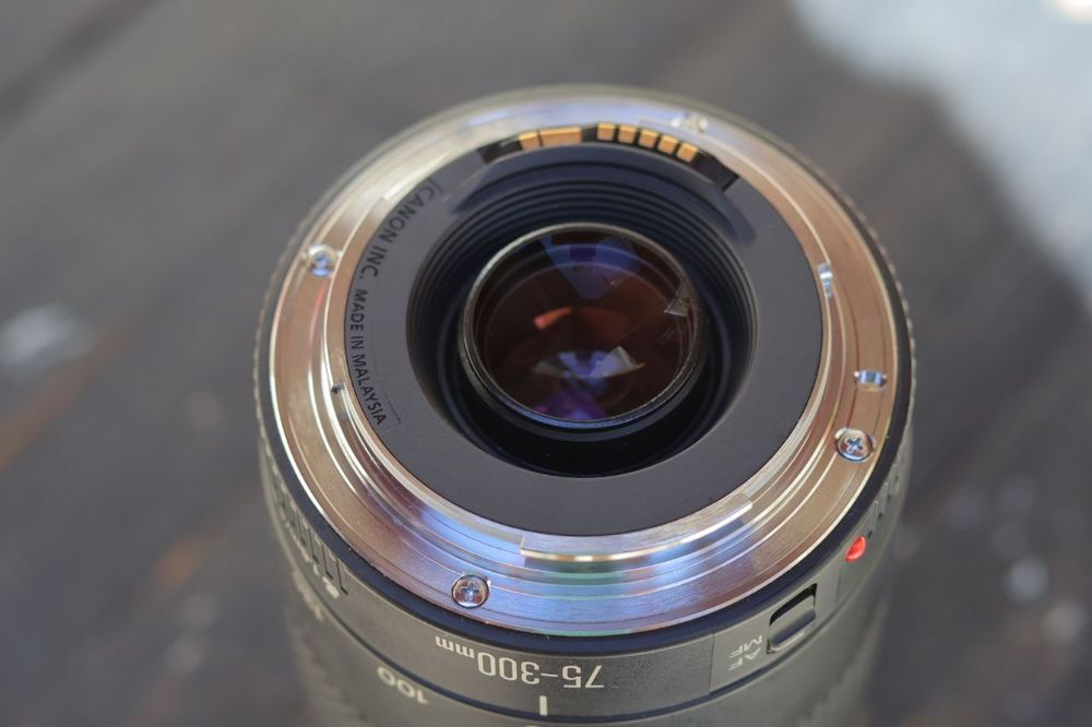 Canon EF75-300 STARE BUNĂ
