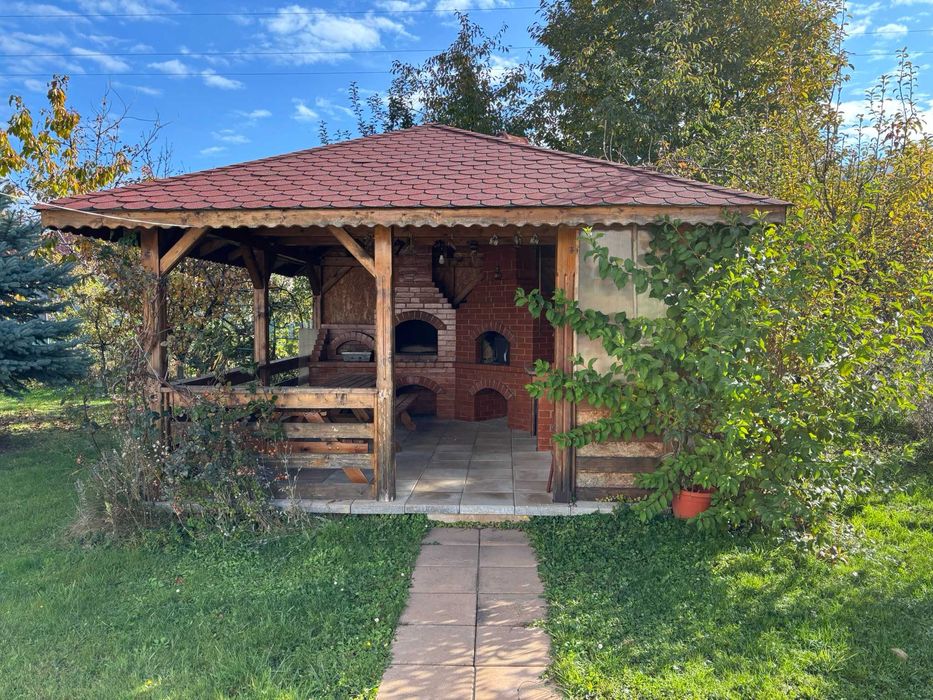 Casă la munte cu priveliște și calitate superioară.Dejani, Jud. Brasov