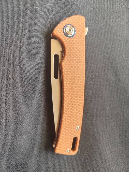 Продам  нож для кухни