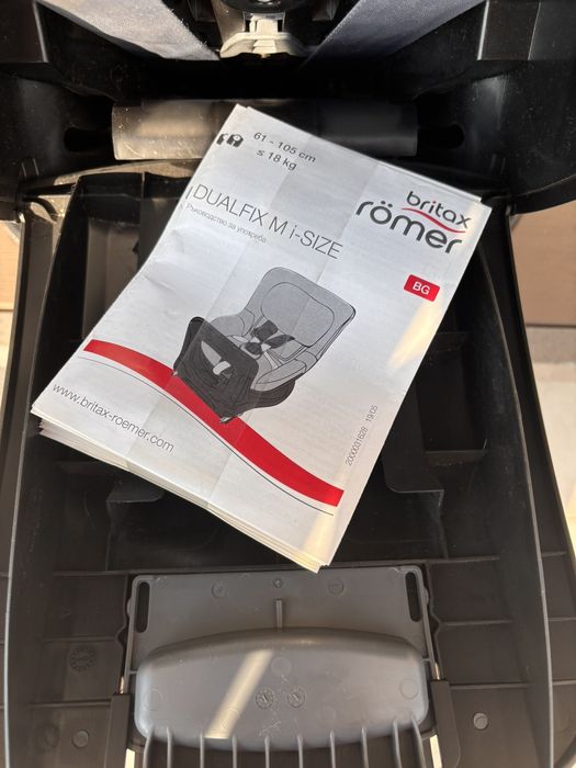 Стол за кола Britax Romer - Dualfix M Plus, IsoFix, i-Size, 61-105 cm, Space Black