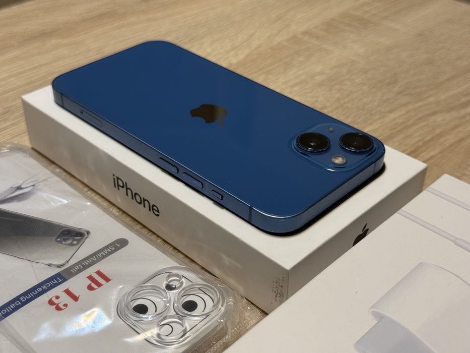 iPhone 13 128GB Blue Baterie Nouă 100% + Încărcător Fast + Husă