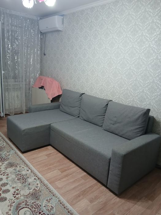 Диван для зала раскладной