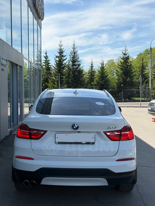 BMW x4 2016 года