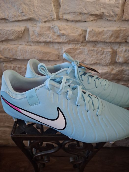 Ghete fotbal mărimea 42.5