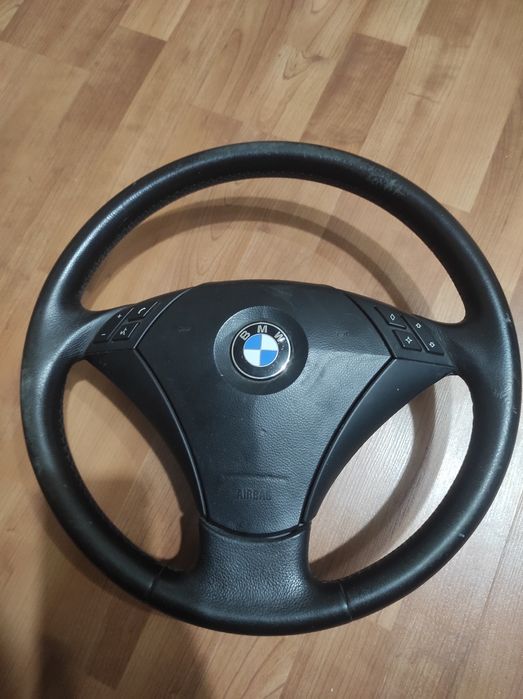 Руль от автомобиля бмв