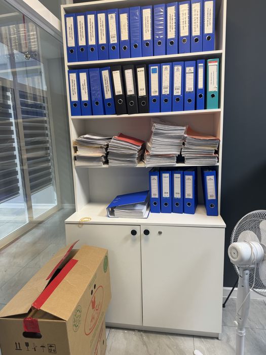 Стол шкаф кресло