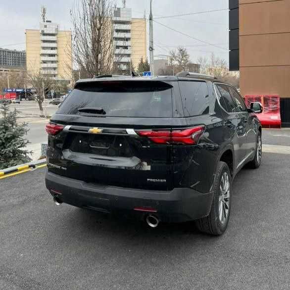 Traverse Premier! Черный! 2023г! Без пробега! Оформления Бонус!