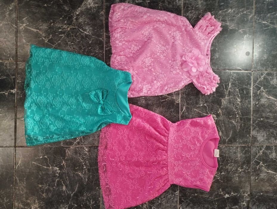 Платья разные от 1 до 3 лет.