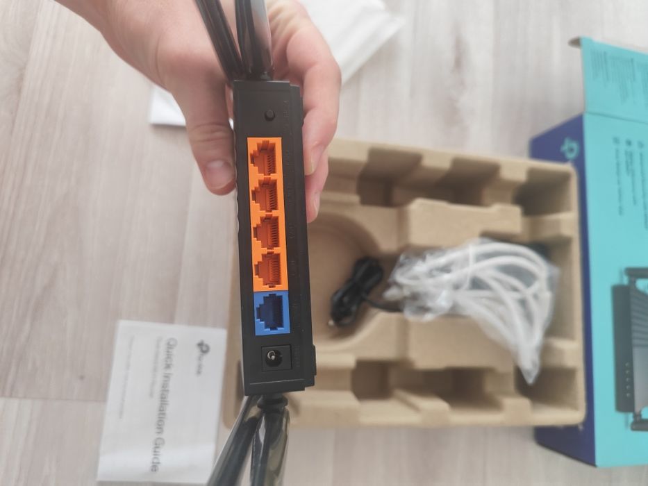 Вайфай роутер TP-Link Archer C64