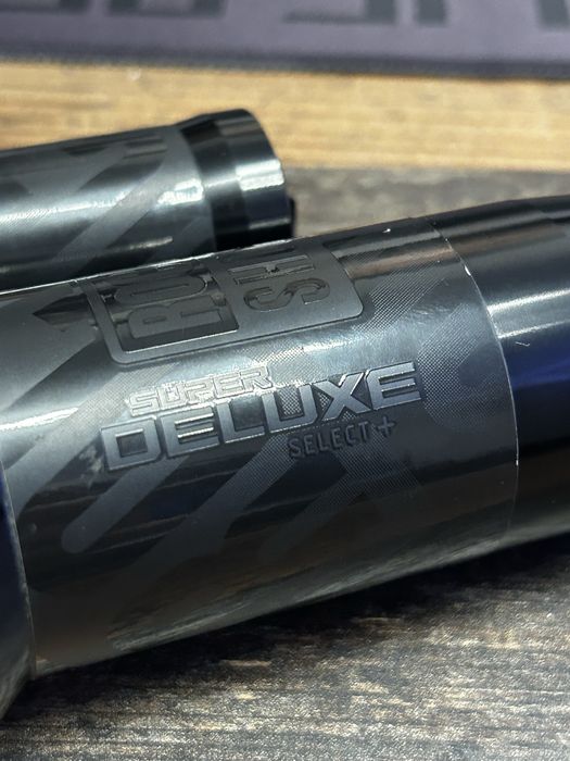 Заден шок RockShox Super deluxe select+ (205x62,5 trunion)
