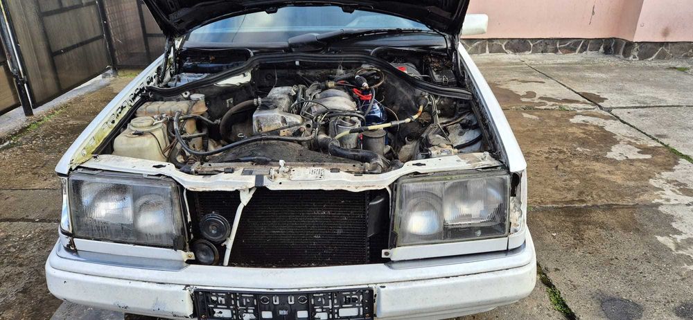 Piese Mercedes w124 200 Diesel, dezmembrari mercedes w124 2litri